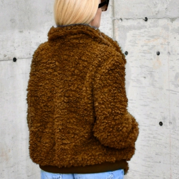 ACADIA Cocoa Faux Fur Jacket - Picture 2 of 9